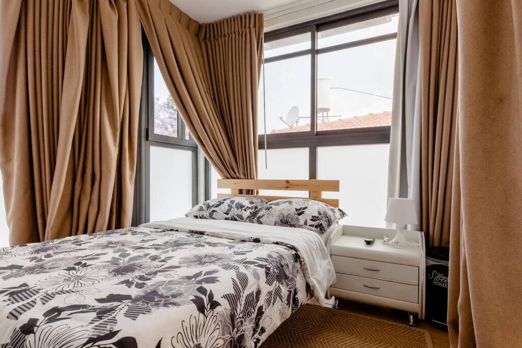 Charming Unit With Pool And Great Amenities Apartment Rishon LeZion Bagian luar foto