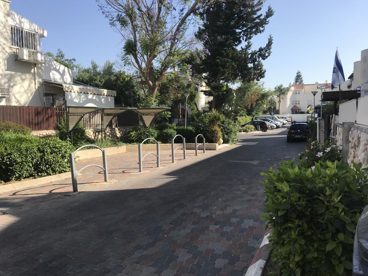 Charming Unit With Pool And Great Amenities Apartment Rishon LeZion Bagian luar foto