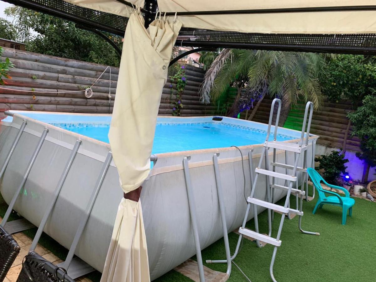 Charming Unit With Pool And Great Amenities Apartment Rishon LeZion Bagian luar foto